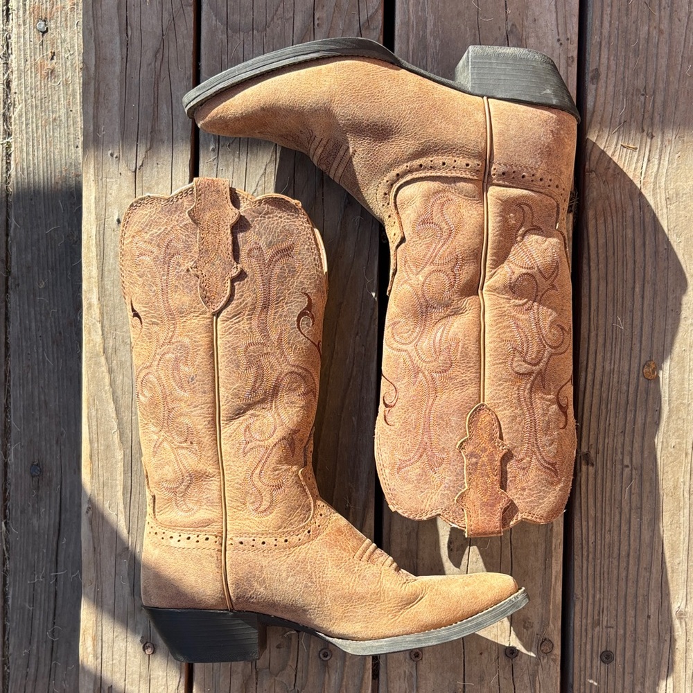 Justin Brown Leather Cowgirl Boots Women’s Heart Design 7.5